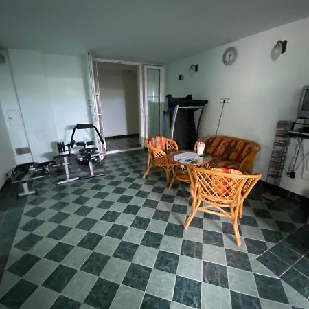 A- Villa Balatonfured Bagian luar foto